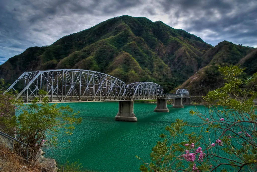 6 nơi tuyệt đẹp khiến bạn phải du lịch Philippines ngay lập tức 6 nơi tuyệt đẹp khiến bạn tự hỏi vì sao mình vẫn chưa du lịch Philippines