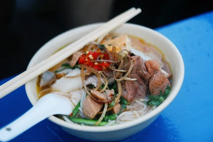 Bữa sáng dân dã trên Chợ nổi Cái Răng Bữa sáng dân dã trên Chợ nổi Cái Răng