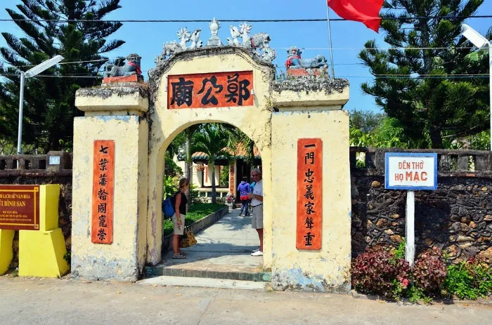 Có gì chơi ở Hà Tiên - Hồn thơ miền Tây Nam Tổ Quốc CÓ GÌ CHƠI Ở HÀ TIÊN HỒN THƠ MIỀN TÂY NAM TỔ QUỐC