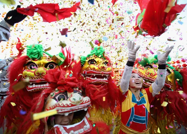 Du lịch Hong Kong tham dự các lễ hội rực rỡ và sôi động Du lịch Hong Kong tham dự các lễ hội rực rỡ và sôi động