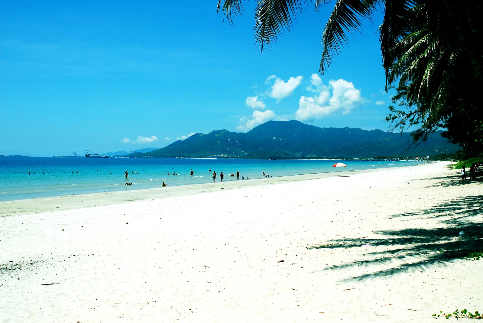 Du lịch Nha Trang: Đi tour tết giá rẻ hơn cả ngày thường