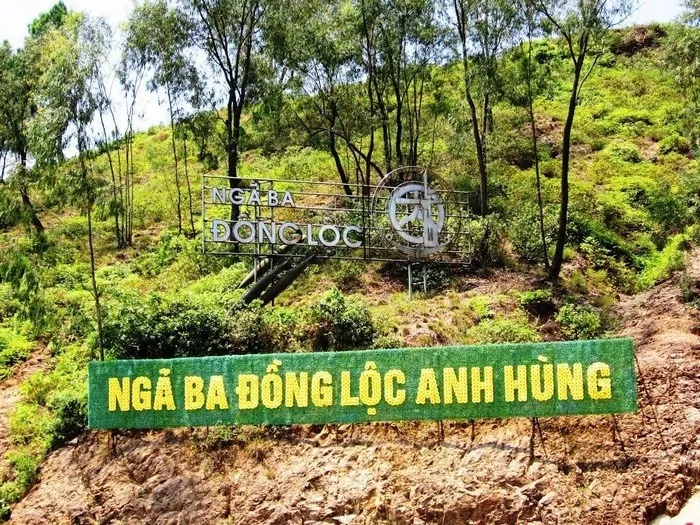 Hành trình khám phá bức tranh sơn thủy Hà Tĩnh Hành trình khám phá bức tranh sơn thủy Hà Tĩnh