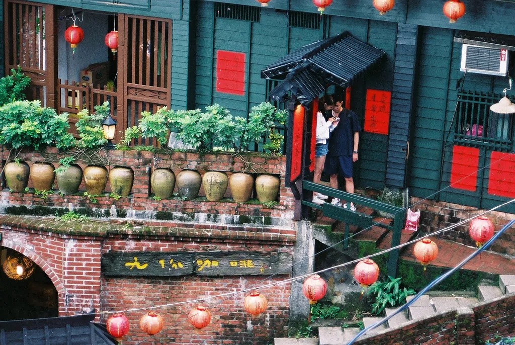 Du lịch Đài Loan thăm làng cổ Jiufen ngắm cảnh đẹp cổ tích Làng cổ Jiufen vùng đất cổ tích của du lịch Đài Loan