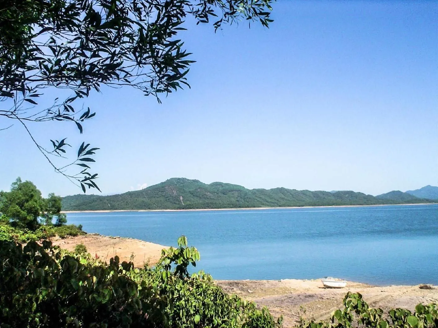Nét đẹp lãng du hồ Kẻ Gỗ Nét đẹp lãng du hồ Kẻ Gỗ