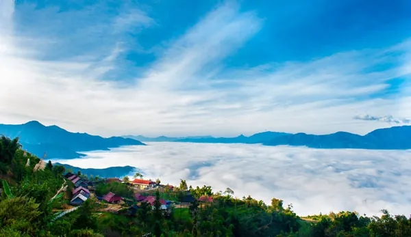 Những chuyến đi trong nước bạn nên thực hiện trước tuổi 30 Những chuyến đi trong nước bạn nên thực hiện trước tuổi 30