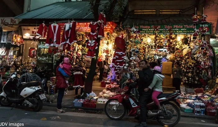 Noel và những điểm đến không thể tuyệt vời hơn giữa lòng Hà Nội Noel và những điểm đến không thể tuyệt vời hơn giữa lòng Hà Nội