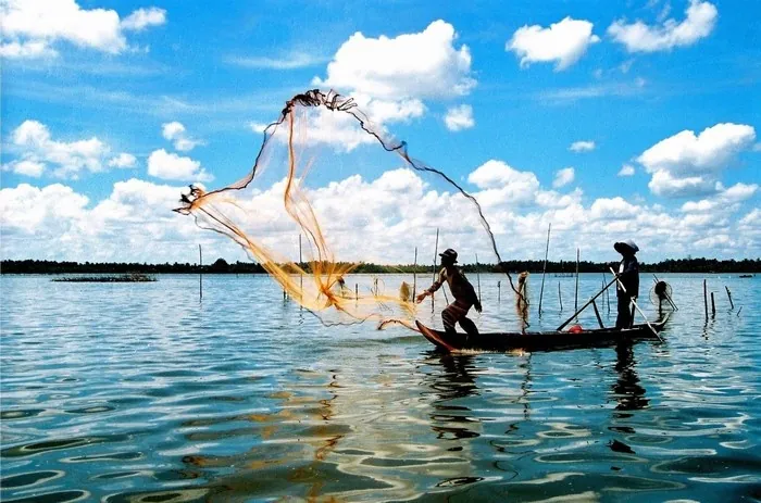 Thưởng ngoạn bức tranh phong cảnh hữu tình ở đầm Thị Tường