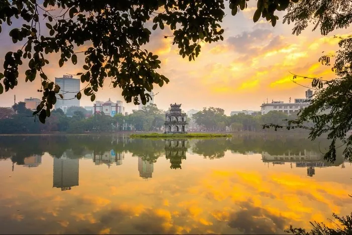 Tiên cảnh trên những hồ nước đẹp nổi tiếng ở Việt Nam Tiên cảnh trên những hồ nước đẹp nổi tiếng ở Việt Nam