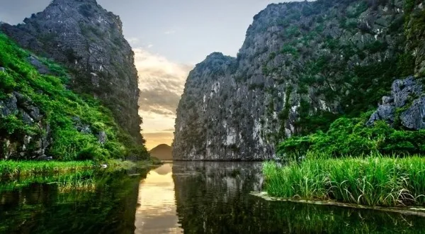 4 điểm du lịch non nước nên thơ ở Ninh Bình điểm du lịch non nước nên thơ ở Ninh Bình