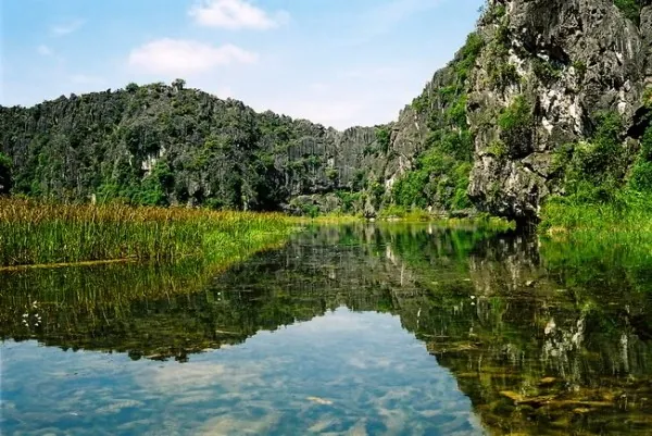 4 điểm du lịch non nước nên thơ ở Ninh Bình điểm du lịch non nước nên thơ ở Ninh Bình