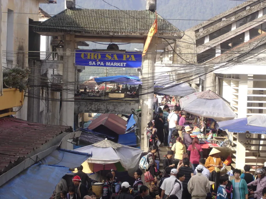 Kinh nghiệm đi du lịch bụi, phượt Sapa giá rẻ