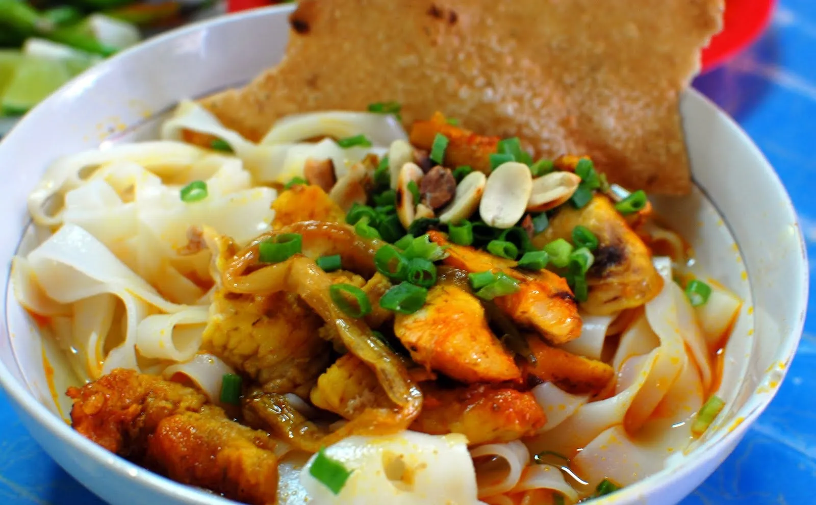 Tâm hồn người Huế và nét riêng trong ẩm thực xứ Huế