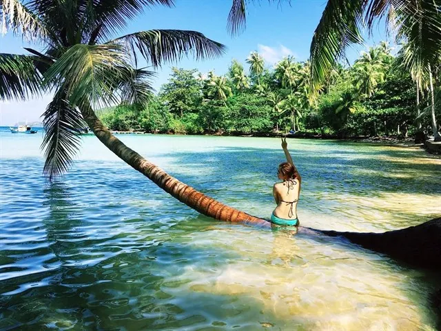 3 ngày 2 đêm oanh tạc Nam Du chưa tới 2 triệu đồng