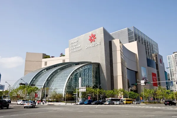 Busan – Hơi thở điện ảnh hóa nhịp sống hải cảng