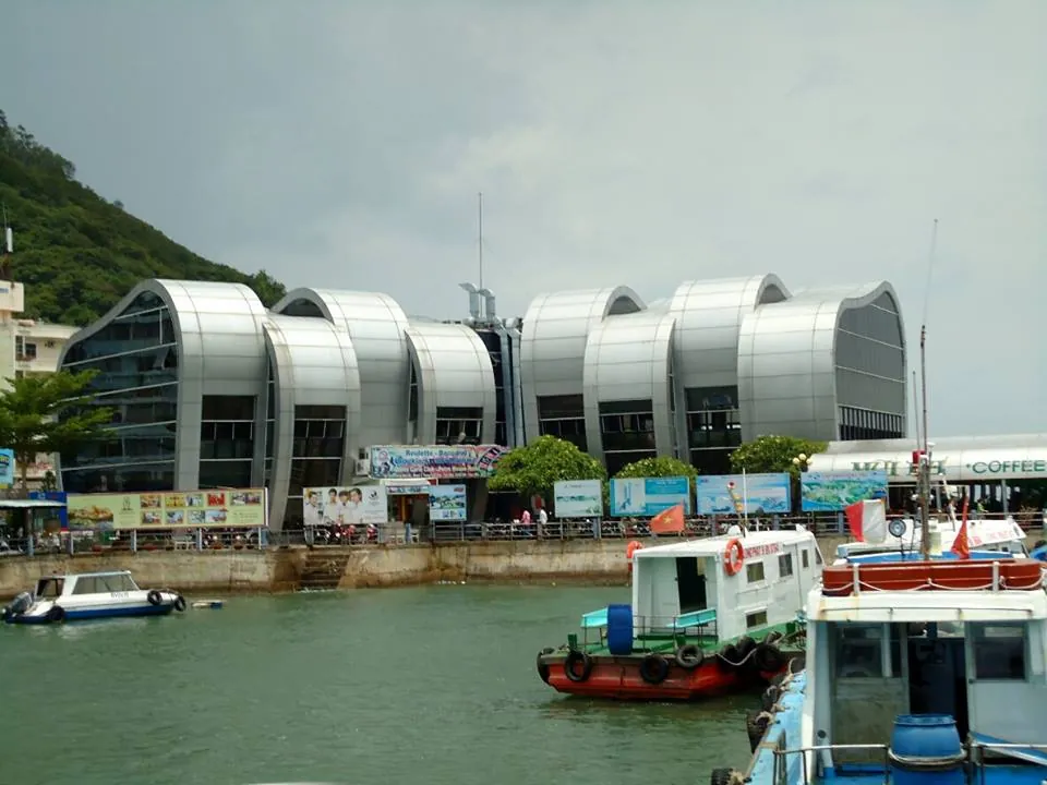 Đến Vũng Tàu ăn chơi gì và ở đâu