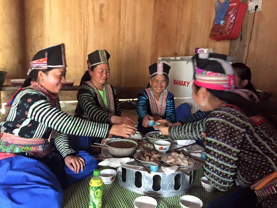 Người H Mông rộn ràng đón Tết