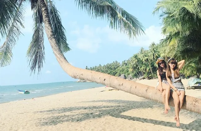 Vi vu Hòn Sơn với bí kíp 3 ngày 2 đêm chưa tới 1 triệu 500k