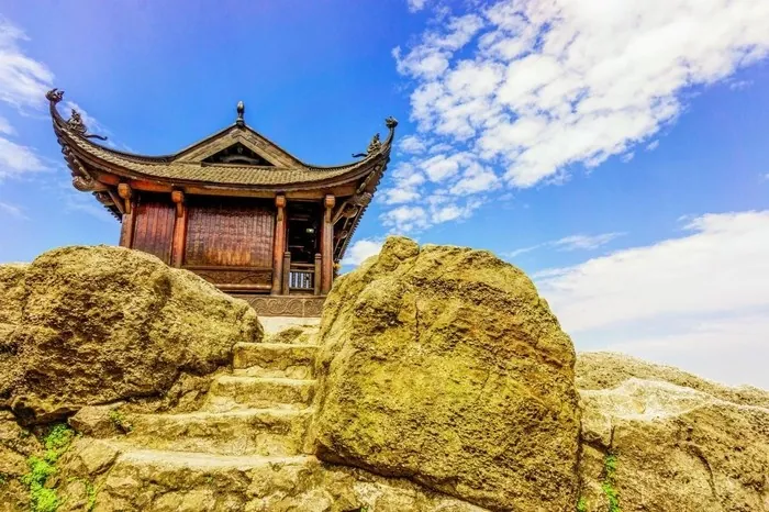 5 Địa điểm trekking đầu Xuân cực đã ở Việt Nam - Kỳ 1 5 Địa Điểm Trekking Đầu Xuân Cực Đã Ở Việt Nam Kỳ 1