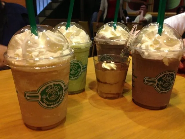 5 quán cafe take away quen thuộc với bạn trẻ Sài Gòn 5 quán cafe take away quen thuộc với bạn trẻ Sài Gòn