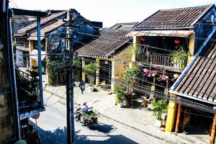 6 thành phố giáp biển nổi tiếng ở Việt Nam Dịu dàng phố Hội