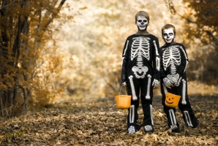 A - Z ăn chơi Halloween tại Sài Gòn - Phần 1 A Z ăn chơi Halloween tại Sài Gòn Phần 1