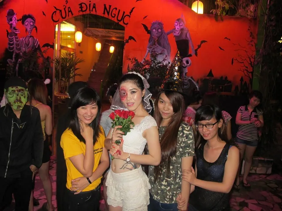 A - Z ăn chơi Halloween tại Sài Gòn - Phần 3 A Z ăn chơi Halloween tại Sài Gòn Phần 3