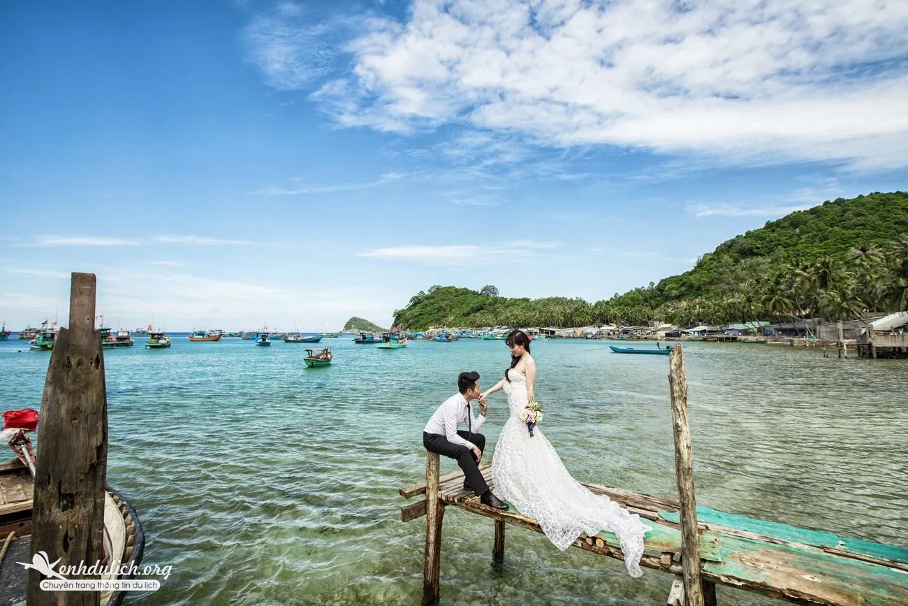 Bộ ảnh cưới ấn tượng trên đảo Nam Du của cặp đôi Hà Thành Bộ ảnh cưới ấn tượng trên đảo Nam Du của cặp đôi Hà Thành bo anh cuoi sieu an tuong tren dao nam du cua cap doi ha thanh 26