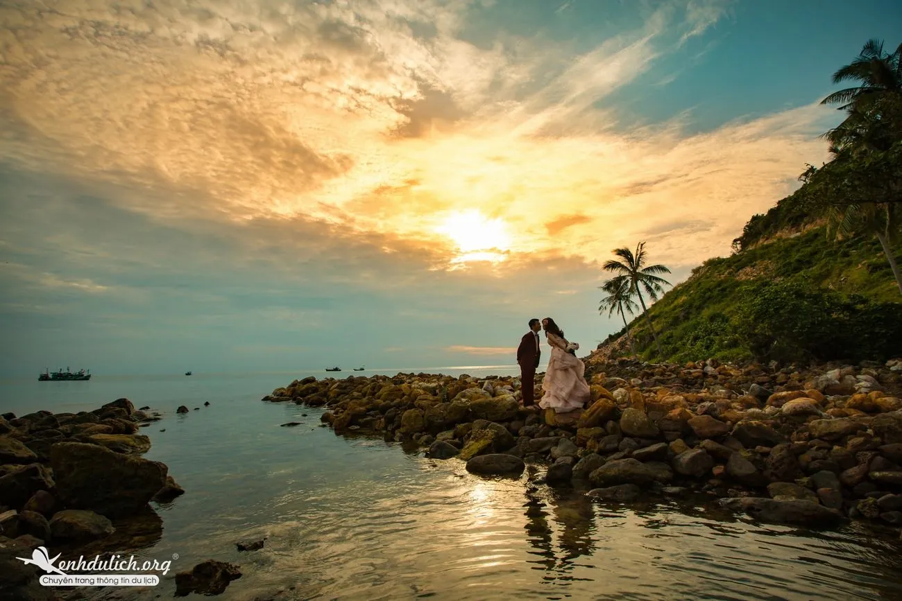 Bộ ảnh cưới ấn tượng trên đảo Nam Du của cặp đôi Hà Thành Bộ ảnh cưới ấn tượng trên đảo Nam Du của cặp đôi Hà Thành bo anh cuoi sieu an tuong tren dao nam du cua cap doi ha thanh 28