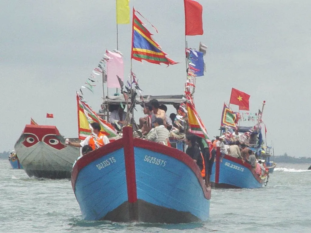 Cần Giờ - Tưng bừng lễ hội Nghinh Ông Thủy Tướng Cần Giờ: Tưng bừng lễ hội Nghinh Ông Thủy Tướng