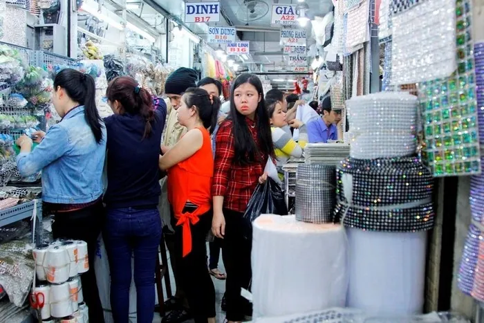 Đại Quang Minh - thiên đường may mặc giữa lòng Sài Gòn Đại Quang Minh thiên đường may mặc giữa lòng Sài Gòn