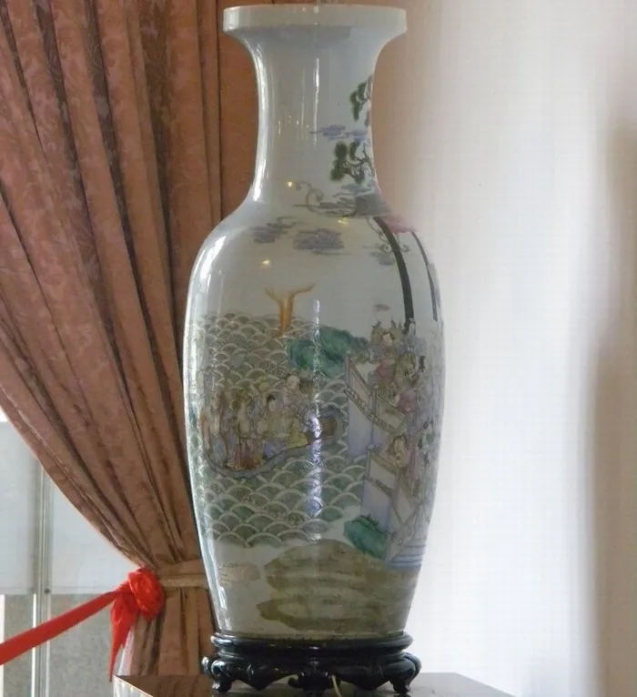 Dinh Độc Lập - Nơi phải đến khi du lịch Sài Gòn Dinh Độc Lập Nơi phải đến khi du lịch Sài Gòn