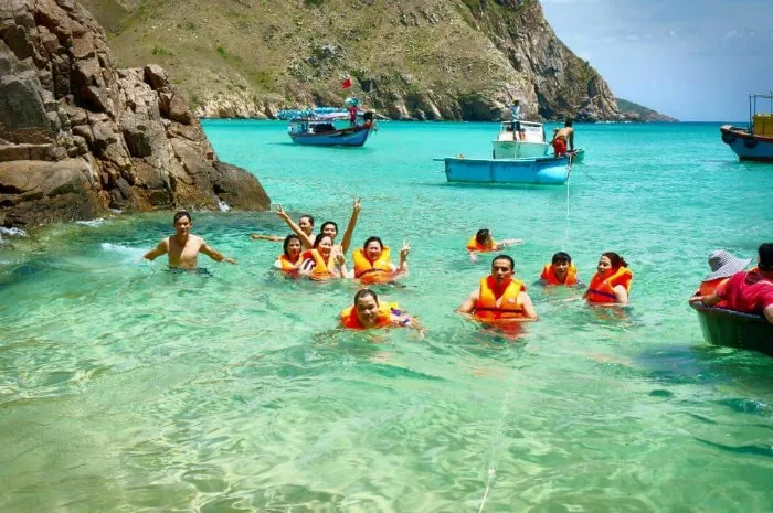 Du lịch biển Nhơn Lý ghé 6 bãi tắm trong xanh tuyệt đẹp