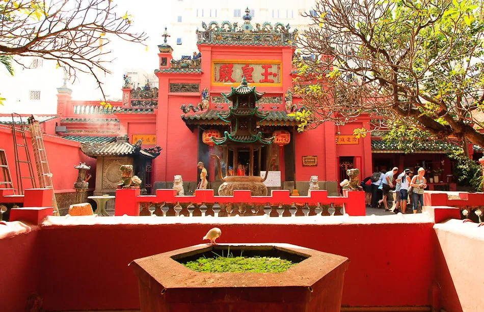 Du lịch Sài Gòn dịp Tết thăm những ngôi chùa nổi tiếng nhất Du lịch Sài Gòn dịp Tết thăm những ngôi chùa nổi tiếng nhất