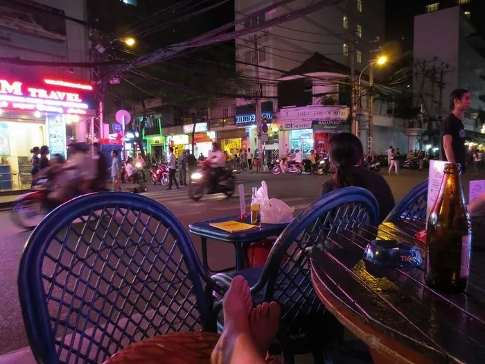 Du lịch Sài Gòn nhất định phải check in những địa điểm nào? Nhiều kiểu check in khác nhau tại phố Tây
