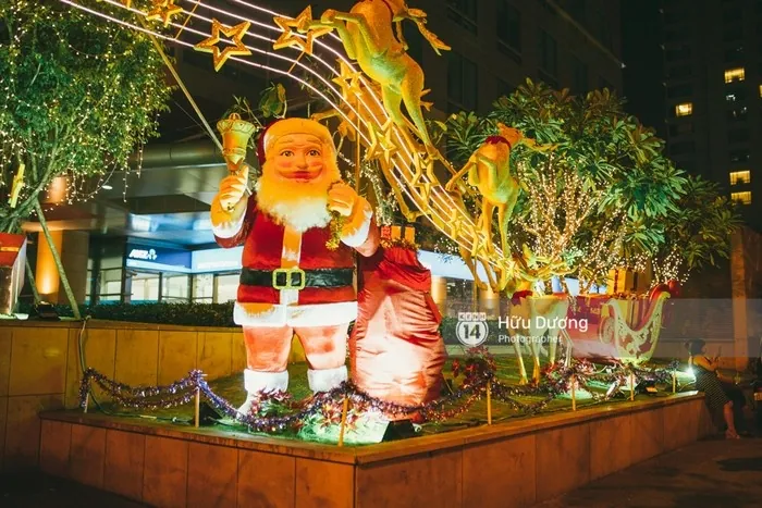 Những địa điểm để tận hưởng không khí Giáng Sinh sớm ở Sài Gòn