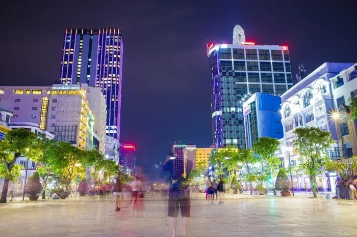 Khám phá màn nhạc nước độc đáo tại phố đi bộ Nguyễn Huệ Khám phá màn nhạc nước độc đáo tại phố đi bộ Nguyễn Huệ