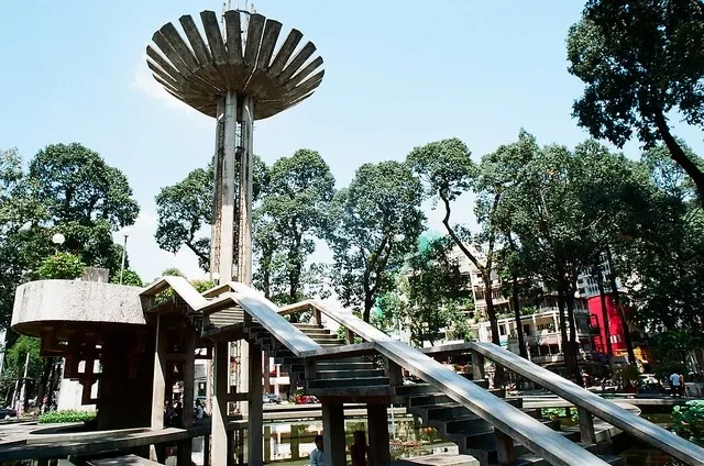 Khám phá Sài Gòn qua lăng kính sắc màu của thế hệ trẻ Khám phá Sài Gòn qua lăng kính sắc màu của thế hệ trẻ