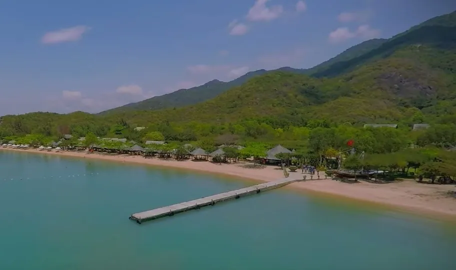 Khu du lịch Suối Hoa Lan đẹp tuyệt vời dưới góc máy flycam Khu Du Lịch Suối Hoa Lan Đẹp Tuyệt Vời Dưới Góc Máy Flycam