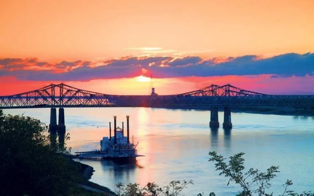 Mekong vào top tuyến đường sông phải đi năm 2016 Những hành trình trên sông Mississippi nổi tiếng từ nhiều năm qua, chủ yếu các nhà tổ chức tour ở đây đến từ Anh.
