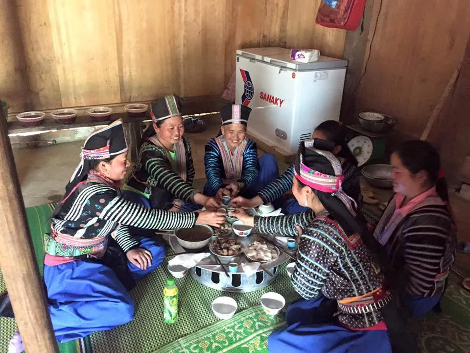 Người H Mông rộn ràng đón Tết Người HMông rộn ràng đón Tết