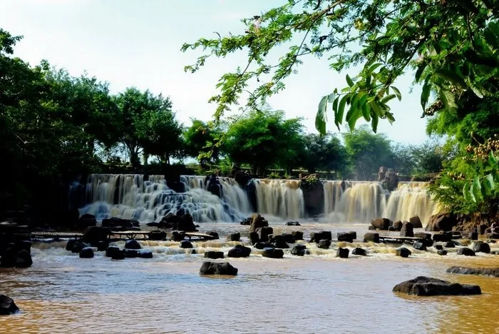 Khung cảnh hùng vĩ mà rất đỗi nên thơ