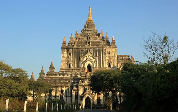 Du lịch Myanmar ngắm những đền tháp cổ kính ở Bagan Những đền tháp cổ kính ở Bagan