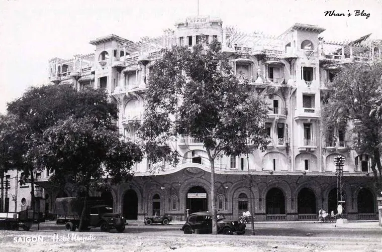 Khách sạn Majestic