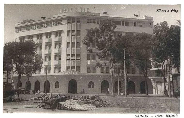 Khách sạn Majestic