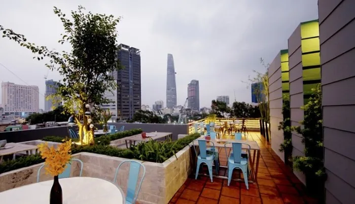 Những nhà hàng có view ngắm pháo hoa đẹp nhất Sài Gòn Những nhà hàng có view ngắm pháo hoa đẹp nhất Sài Gòn