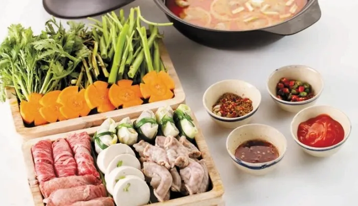Những nhà hàng có view ngắm pháo hoa đẹp nhất Sài Gòn Những nhà hàng có view ngắm pháo hoa đẹp nhất Sài Gòn