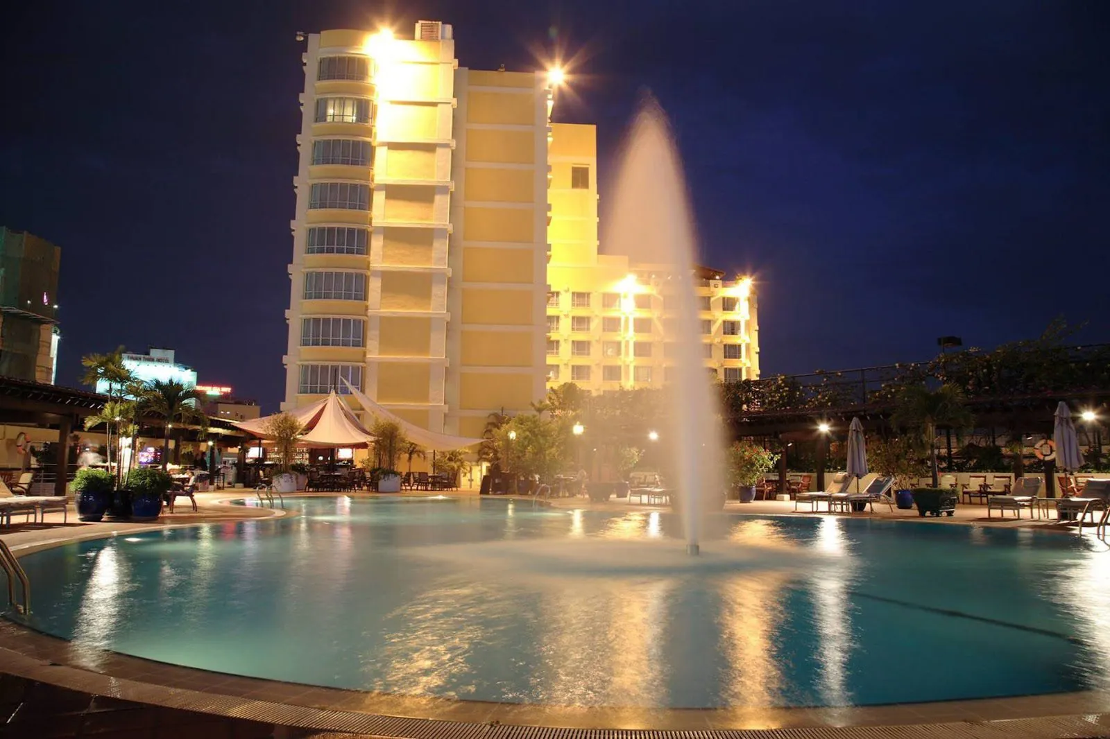 Những thiên đường tiệc cưới ngoài trời tại TP Hồ Chí Minh - Phần 2 Những thiên đường tiệc cưới ngoài trời tại TP Hồ Chí Minh Phần 2
