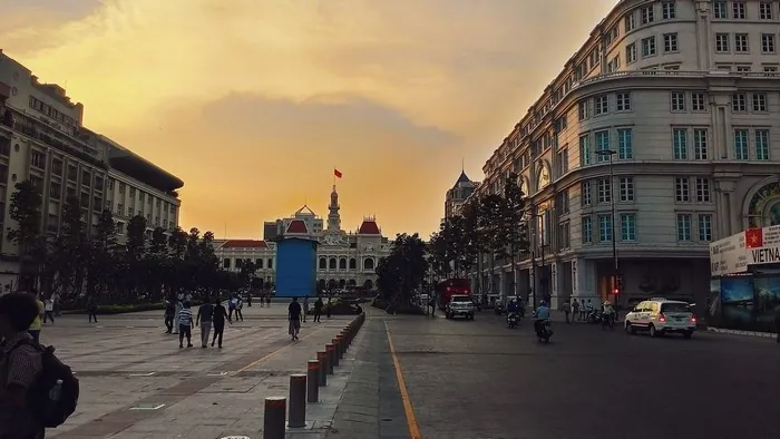 Nô nức phố đi bộ đầu tiên tại Sài Gòn