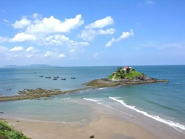 Phát hờn với những bãi biển tuyệt đẹp ít ai biết đến ở Vũng Tàu