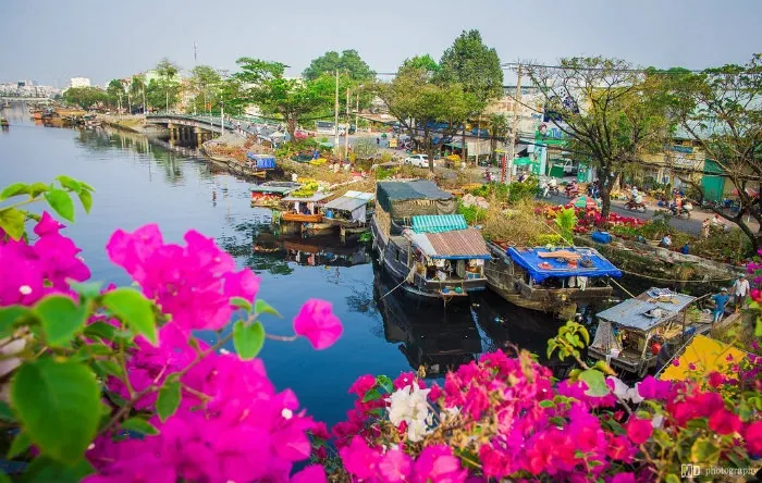 Sài Gòn những ngày xuân chạm ngõ Sài Gòn những ngày xuân chạm ngõ